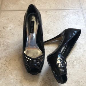 WHBM Black Patent Leather pump